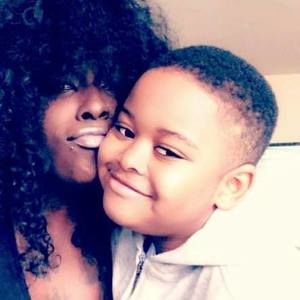 Meet your Posher, Sylvia